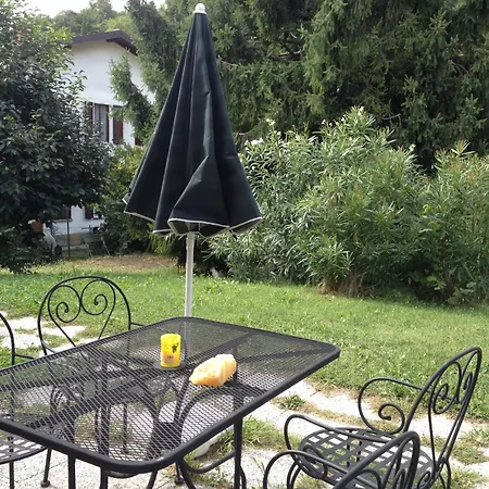 Guest house Casa Pini 3*